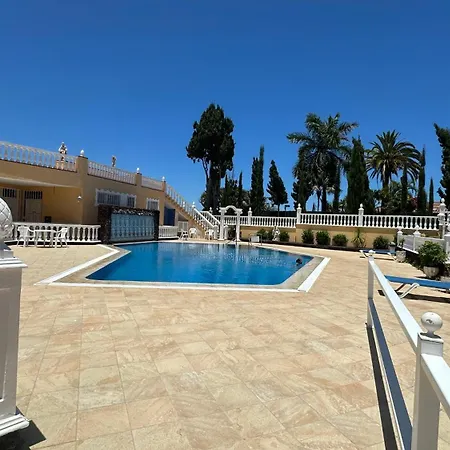 Ikarus Appartement *